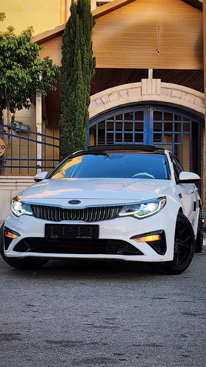 used-kia-k5-in-hebron