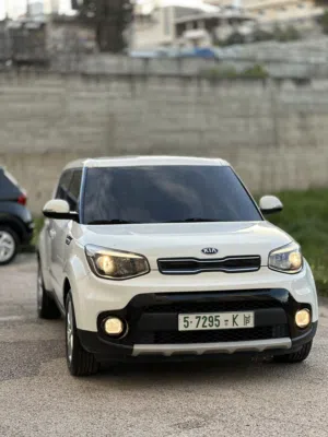 كيا سول   فل بدون فتحة بنزين