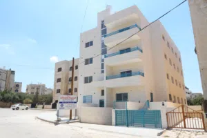 125 m2 3 Bedrooms Apartments for Sale in Amman Daheit Al-Haj Hassan