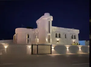 ڤله للبيع بالاثاث بالكامل اقراء التفاصيل