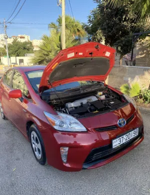 Used Toyota Prius in Amman