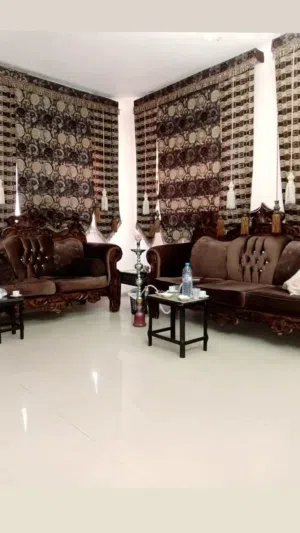 كنب مورس أصلي للبيع بحالة جيدة جدا