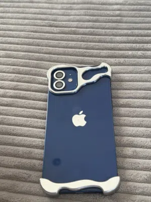 Apple iPhone 12 128 GB in Farwaniya