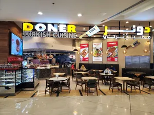 PROFITABLE RUNNING RESTAURANT FOR SALE IN A MALL