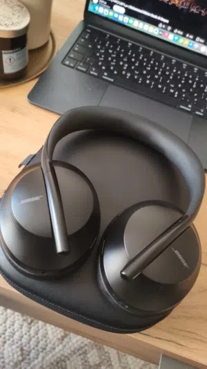 سماعة  bose nc 700