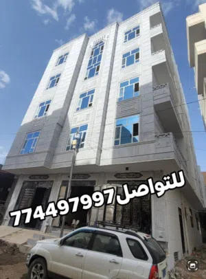 عقار تجاري بدخل شهري مليون وخمسميه الف شهرين  وسعر عرطه
