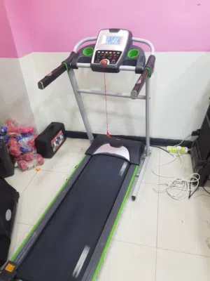 عرطة جهاز جري كهربائي نظيف كرت