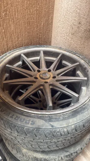 للبيع أربعة رنقات RIHANA رنقات 20 تواير 245/40ZR20GoodrideSA37
