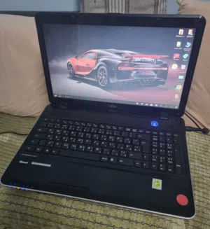 لابتوب سيمنس فيجيستو ألماني كور اي ثري رام 6 جيجا هارد هارد ديسك 320 جيجا semens core i3 RAM 6 GB