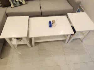 طقم كنب حرف L مع طاولة وسطية