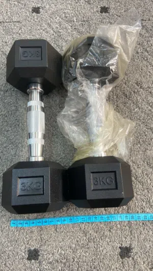 دامبلز سداسي و دامبلز ملون  أقراص ربر نوادي عالي الجودة  أقراص كروم نكيل  شناتي أوزان 55 كغم  خدمه ت