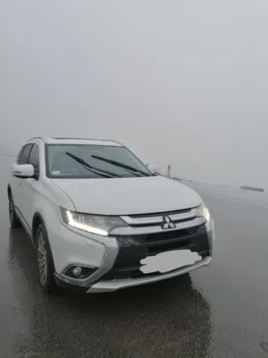 Used Mitsubishi Outlander in Amman