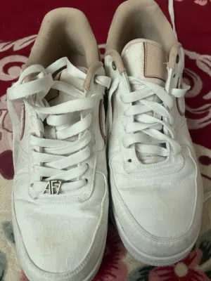 Nike shoes air force 1 size 42 white and pink