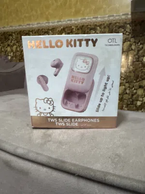 Hello Kitty headset, limited edition