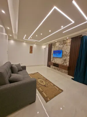 استوديو اول سكن للايجار اليومي والشهري بمدينه نصر اول عباس بجوار بنك فيصل واشهر البرندات والمطاعم