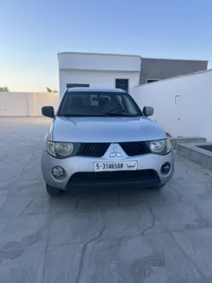 Used Mitsubishi L200 in Tripoli