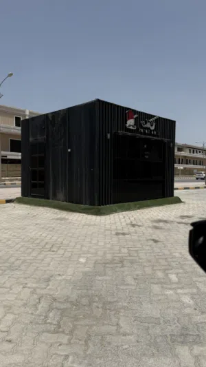 فرصة كشك للبيع بسعر ممتاز