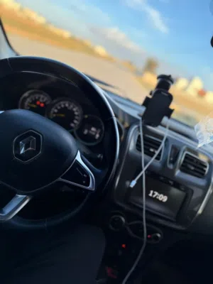 رينو سانديرو 2023 قابله للبدل