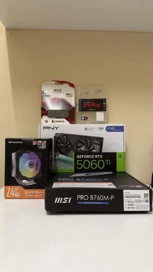 PC  للبيع بمواصفات ممتازه
