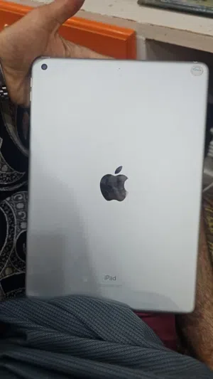 Apple iPad 9 64 GB in Aden