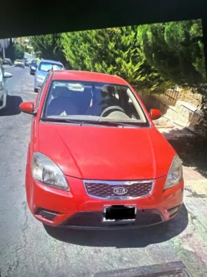سيارة كيا ريو 2011 موديل صالون سيدان بحالة مستعملة ومرخصة
