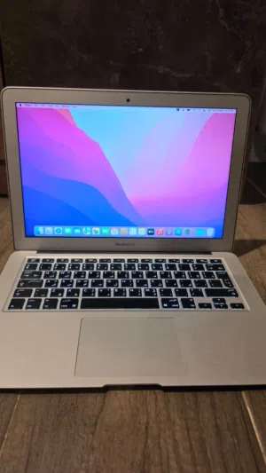 Mackbook Air - 13 inch (2017)  core i5 8GB 128GB