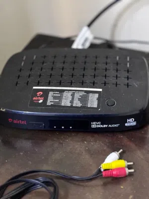 AIRTEL DTH HD SET OF BOX
