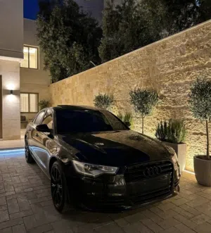 Audi A6 C7 2012 Black-edition بسعر مغري جداً مالك ثالث فحص كرت ابيض بحال الشركة السياره  و مميزة