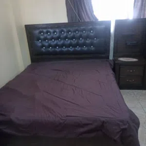 غرفه نوم خشب لاتيه مع ملحق للبيع 225