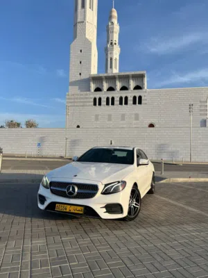 للبيع مرسيدس E300 4 matic بحاله جيده