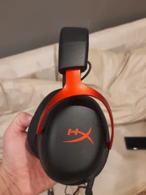 للبيع سماعات