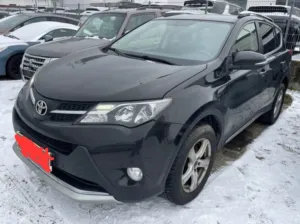 Toyota . RAV 4 . 2015 . Used4
