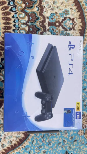 للبيع بليستيشن 4