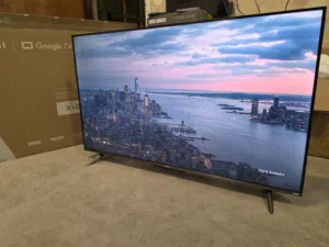 شاشة Xiaomi A Pro 43 QLED 4K 2025 شبه جديدة بالكرتون