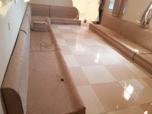مجلس عربي ارتفاع 20سم وطول13متر