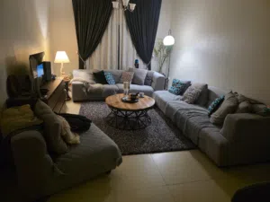 طقم كنب مستعمل للبيع  used sofa for sale  370*240