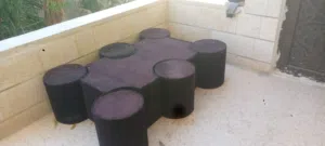 طقم جلسة 6 مقاعد مع طاولة بتصميم مدمج للبيع.