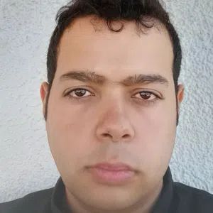 عيسى حسونة 