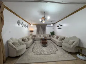 كنب شبه جديد