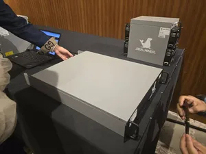 Servers . New1