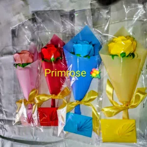زهور ورقية يدوية الصنع بألوان مشرقة وجذابة تناسب كل الأذواق.Primrose