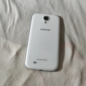 Samsung Galaxy S4 16 GB in Sana'a