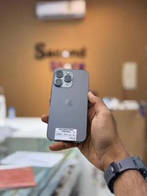 iPhone 13 Pro 256 GB Fine and Good condition phone