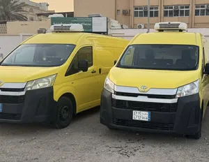 Toyota . Hiace . Monthly1