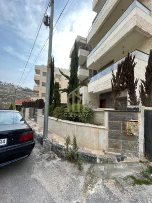 شقة أرضية مميزة للبيع 245م في أجمل مناطق مرج الحمام بسعر مميز / REF 9452