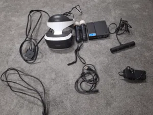 للبيع VR PS4 مستعمل خفيف بأقل اللسعار