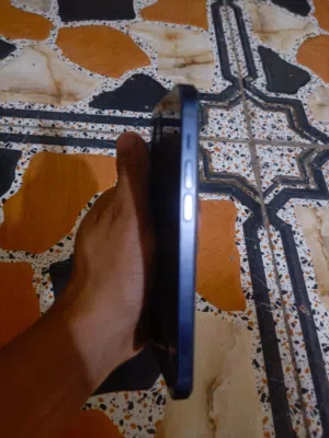 أيفون 12 عادي