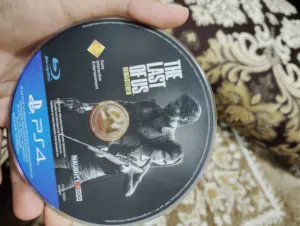 دسكة سوني 4 للبيع كزيوني ساوم في الخاص