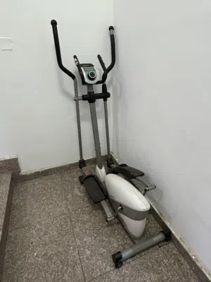 جهاز رياضي منزلي