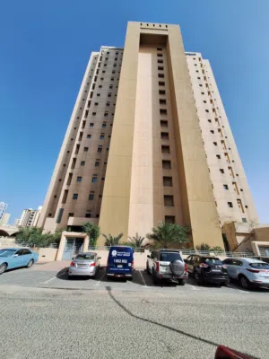 للإيجار شقه فى بنيد القار للعوائل